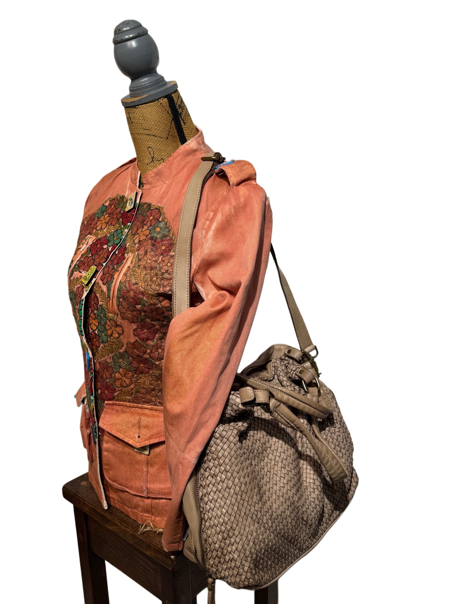 Borsa MH in pelle morbida con frontale intrecciato- Mahzel